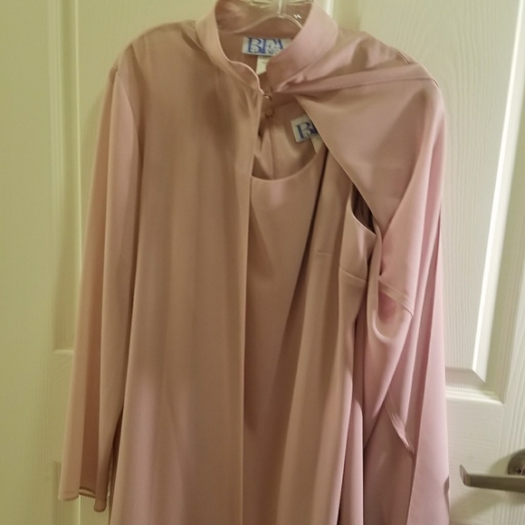 Dress and matching coat - Picture 2 of 4